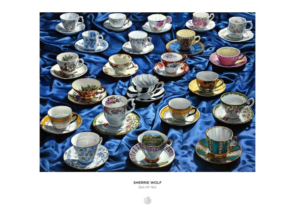 Sherrie Wolf: Sea of Tea 1000-Piece Jigsaw Puzzle - Image 3